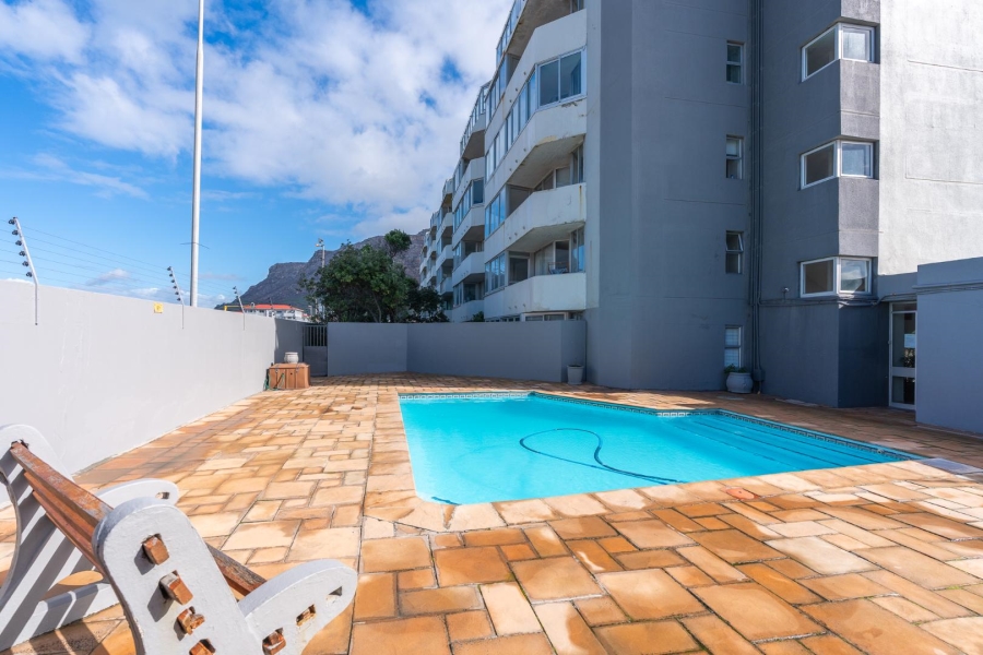 To Let 3 Bedroom Property for Rent in Muizenberg Western Cape